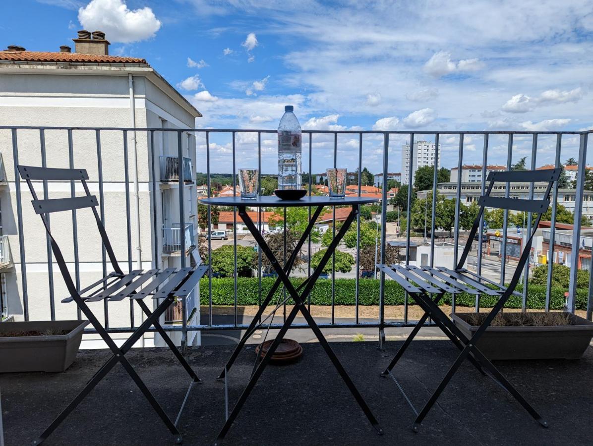 Bellejoie - Appartement T3- Poitiers Sud - Direct Futuroscope - Parking Et Wifi Gratuit エクステリア 写真